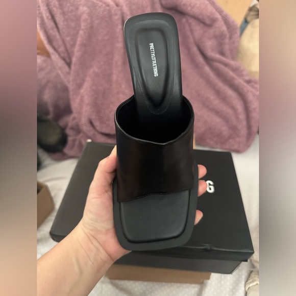 PrettyLittleThing Shoes - NWT pretty little thing high heels square toe size 7